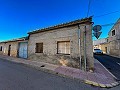 Groot huis met 2 verdiepingen in Pinoso in Pinoso Villas