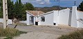 Walk to town Villa with Pool in Pinoso Villas