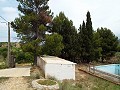 Villa à pied de la ville avec piscine in Pinoso Villas