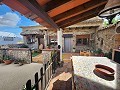 Superb high quality 5 bedroom home with fenced in space in Pinoso Villas