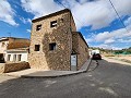 Excelente casa de 5 dormitorios de alta calidad con espacio cercado. in Pinoso Villas