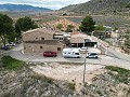 Hervorragendes, hochwertiges 5-Schlafzimmer-Haus mit eingezäuntem Bereich in Pinoso Villas