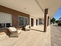 Magnífica Mansión con Pista Polideportiva,Piscina y 8 exclusivas habitaciones in Pinoso Villas