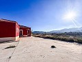 Charmante Villa de 4 Chambres avec de Superbes Vues Panoramiques in Pinoso Villas